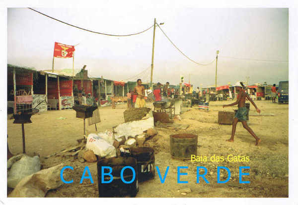 SN - Ilha de S�o Vicente. Ba�a das Gatas - GONGON Edi��es Lda. Santa Maria - Ilha do Sal - Cabo Verde Foto: Eric Mulet - 2007 Dim. 16,5x11,5 cm - Col. Manuel B�ia (2011)