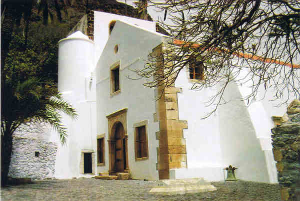 SN - CABO VERDE. CIDADE VELHA - ILHA DE SANTIAGO. IGREJA NOSSA SENHORA DO ROS�RIO - S�c. XV - Ed. an�nima - SD - Dim. 15x10,1cm - Col. Manuel B�ia (2011)