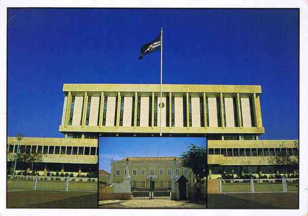 SN - ILHA DE SANTIAGO. REP�BLICA DE CABO VERDE - Ed. RADIO NOVA PRINTED IN ITALY - SD - Dim. 17x12 cm - Col. Manuel B�ia (2011)