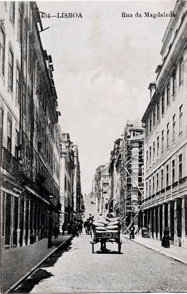 N� 454 - Rua da Magdalena - Edi��o Rocha, Lisboa - Dim. 136x88 mm - Col. A. Monge da Silva (cerca de 1910)
