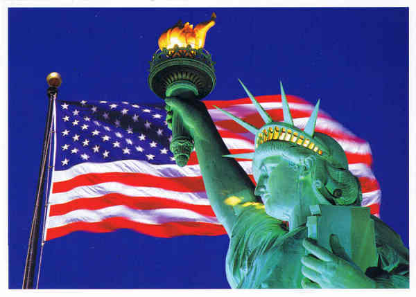 N� 50288 - The Statue of Liberty was a gift to the United States from the people of France, conceived and designed as a monument to a great international friendship. However, its significance has broadened and for many people throughout the world, as it has become the recognized symbol of liberty - Ed. Impact www.impactphotographics.com Photographer - Jon Ortner, 2009 - Dim. 15x10,7 cm - Col. F�tima Manuela B�ia (2011)