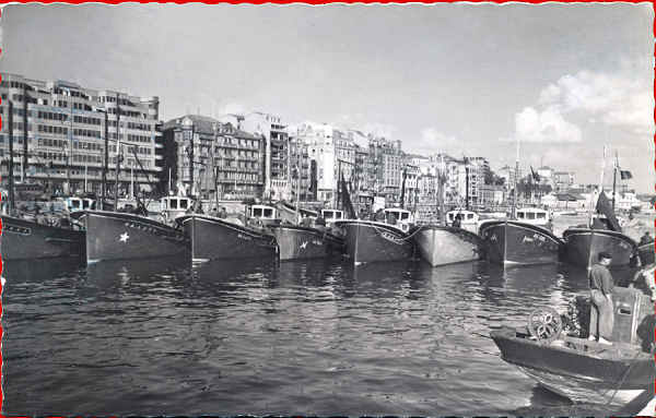 N� 34 - Santander, Puerto Chico - Editor Garcia Garrabella, Zaragoza - Circulado em 1957 - Dim. 13,8x8,8 cm - Col. Monge da Silva