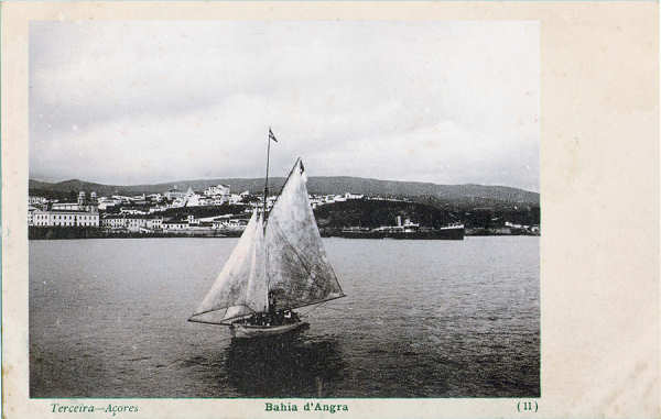 N� 11 - Bahia d'Angra do Heroismo - Editor desc. - Dim. 140x89 mm - Col. A. Monge da Silva (c. 1910)