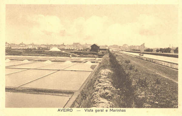 SN - Aveiro. Vista geral e Marinhas - Ed. Souto Ratolla, Aveiro - SD - Dim. 139x89 mm - Col. �nio Semedo