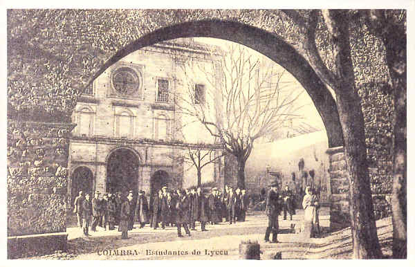 N.� 21 - Estudantes do Liceu - COIMBRA - Ed. An�nima (cerca de 2012) - Dim. 140x90 mm - Col. �nio Semedo
