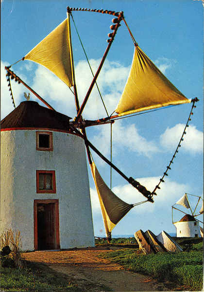 N� 269 - PORTUGAL. Moinhos - Ed. Centro de Caridade �N� Sr� do Perp�tuo Socorro - SD - Dim. 103x148 mm - Col. Gra�a Maia