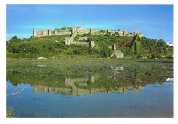 SN - Montemor-o-Velho - Exterior do Castelo - Ed. Gutenberg - Artes Gr�ficas, Lda. - Carapinheira MMV - Edi��o  da C�mara Municipal de Montemor-o-Velho, Portugal - Foto: CMMV - Jo�o Lobo - SD - Dim. 15x10,6 cm - Col. Manuel B�ia (2012)