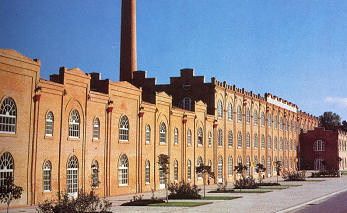 Centro Cultural e de Congressos. Clicar para ver uma panor�mica.