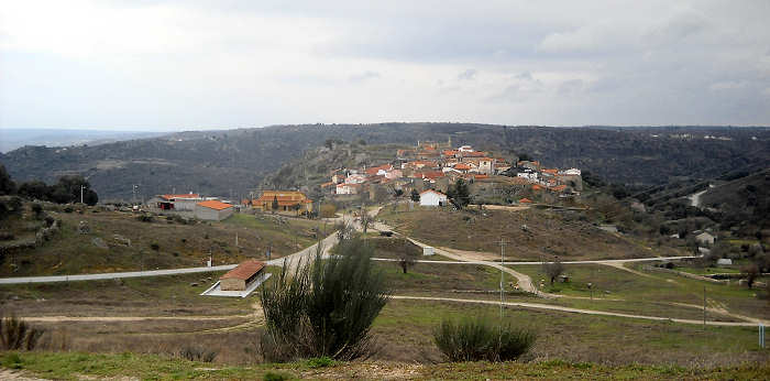 CasteloMendo. Clicar para ampliar em alta resolu��o,