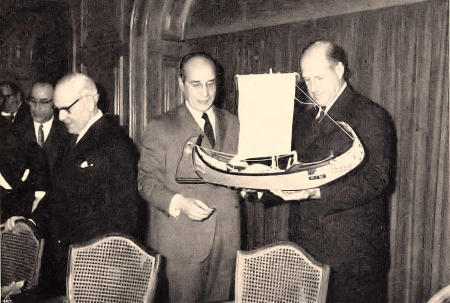 Clicar para ampliar.