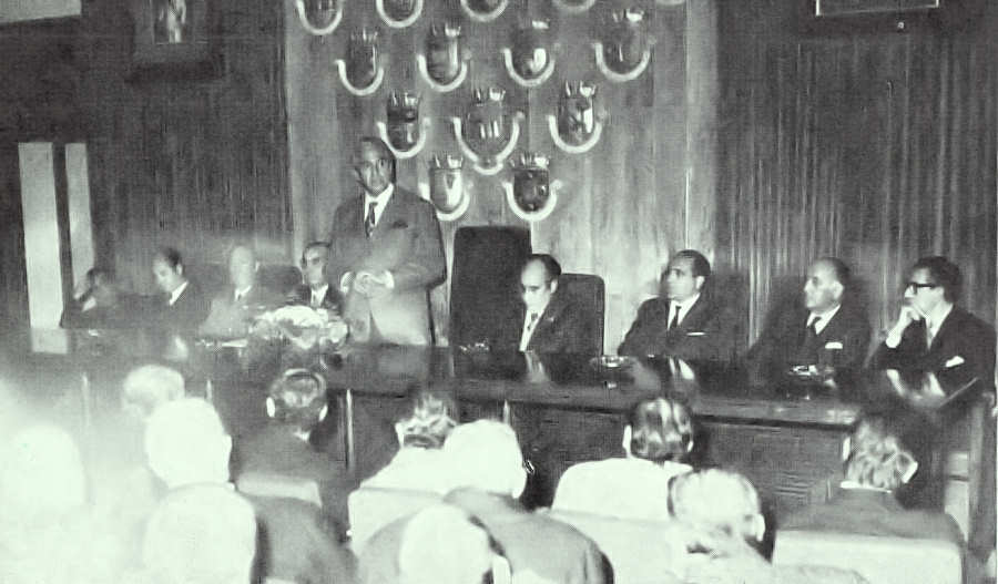 Clicar para ampliar.