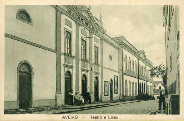 S/N - AVEIRO Teatro e Liceu - Edi��o de Souto Ratolla, Aveiro - SD - Dimens�es: 13,8x9 cm. - Col.  FMSarmento.