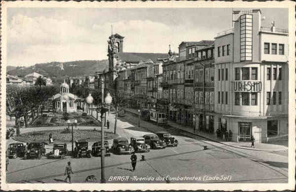 S/N - BRAGA Avenida dos Combatentes (Lado Sul) - Edi��o da Tabacaria Monteiro, Braga - S/D - Dimens�es: 13,9x8x9,1 cm. - Col. Carneiro da Silva (Circulado em 15/09/1938)