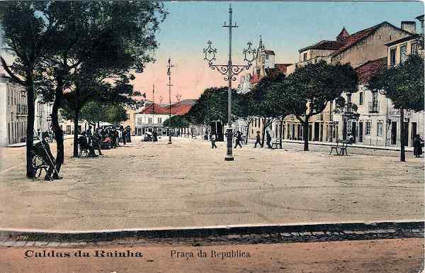 S/N - Caldas da Rainha - Portugal Pra�a da Rep�blica - Editor Novo Sal�o  de Barbear, 1911 - Dimens�es:  13,8x9 cm. - Col. Miguel Chaby.