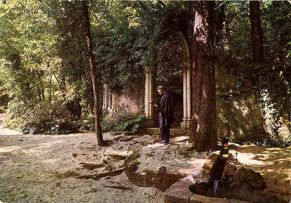 N.� 597 - COIMBRA (Portugal) Fonte dos Amores - Edi��o LIFER, PORTO - S/D - Dimens�es: 15x10,5 cm. - Col. F�tima B�ia.