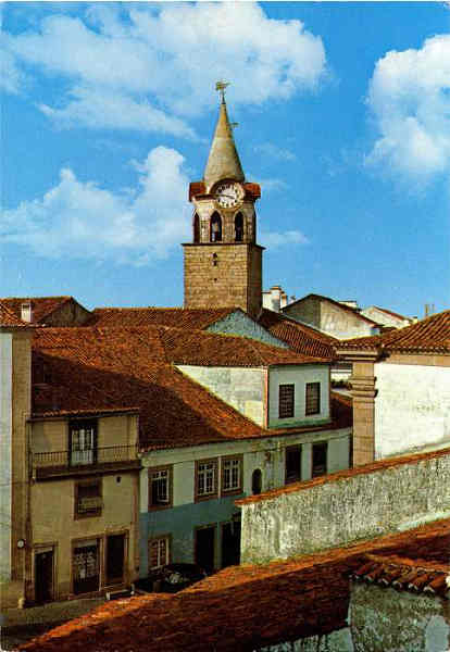 N.� 737 - CASTELO BRANCO PORTUGAL Torre do Rel�gio - Edi��o do Centro de Caridade "Nossa Senhora do Perp�tuo Socorro", Porto - S/D - Dimens�es: 10,3x14,85 cm. - Col. HJCO (Circulado em 1977)