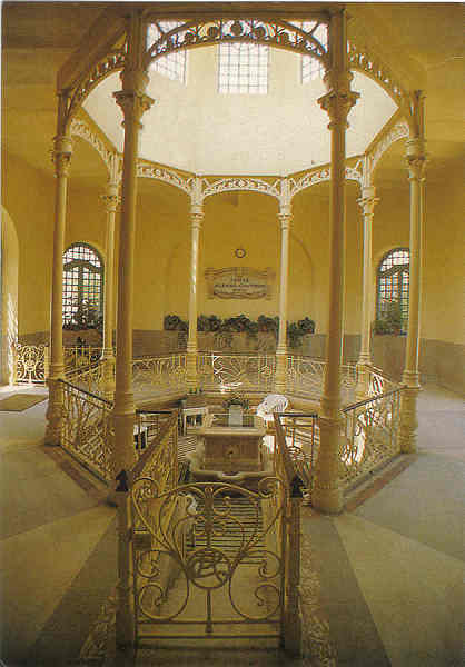 N� 22 - CURIA - Portugal - Buvete - Ed. Junta de Turismo da Curia - 14,9x10,5 cm. - Circ. 8/1982 - Col. A. Sim�es 1046.