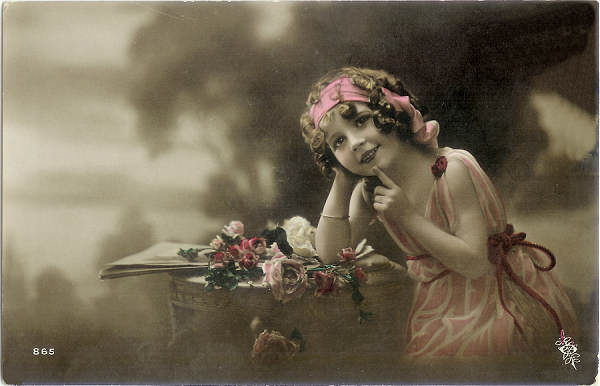 N� 865 - Oliviery, Nanterre - SD - Circulado em 1917  - Dim. 13,6x8,8 cm - Col. M. Soares Lopes