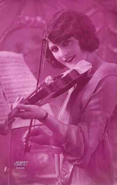 EKC 3419 - Editor n�o indicado - S/D - Dimens�es: 8,6x13,8 cm. - Col. Carneiro da Silva (Circulado em 24/05/1930)