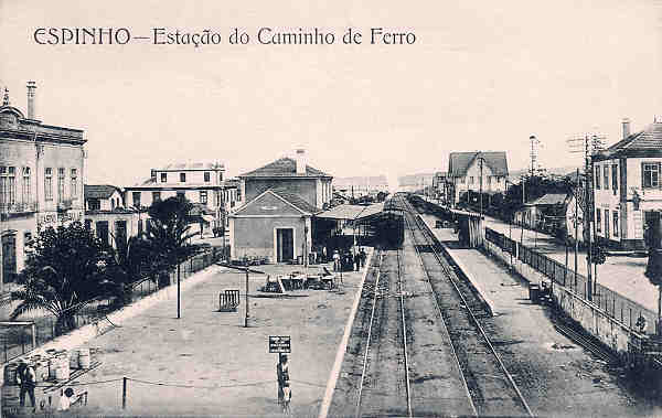 SN - Portugal. Espinho - Esta��o do Caminho de Ferro - Editor Tabacaria Arlindo Lopes - Dim. 14x9 cm - Col. M. Chaby.