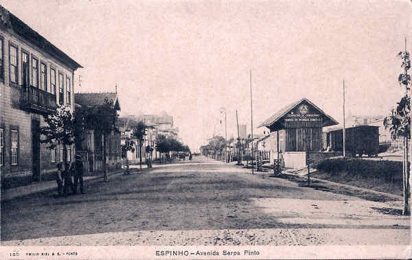 N.� 126 - Portugal. Espinho. Avenida Serpa Pinto - Editor Emilio Biel - Dim.  14x9 cm. - Col. M. Chaby