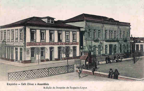 SN - Portugal. Espinho. Caf� Chinez e Assembleia - Editor Joaquim de Sequeira Lopes - SD - Dim. 14x9 cm. - Col. M. Chaby