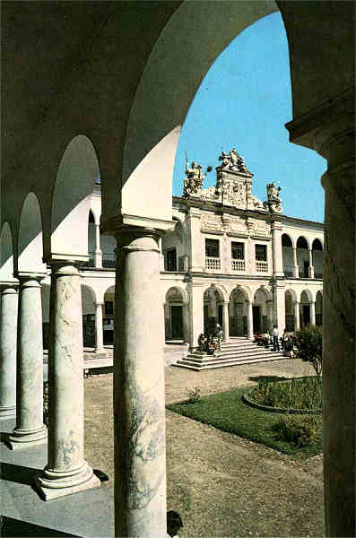 N.� 1013 - �vora Antiga Universidade - Ed. Centro de Caridade N� S� do Perp�tuo Socorro - Dimens�es 14,9x10 cm. - Col. M�rio F. Silva.