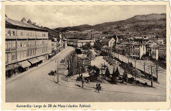 SN - Guimar�is - Largo do 28 de Maio (Jardim Publico) - Edi��o de L. Oliveira & C� - Made in Germany - SD - Dim. 9x14 cm - Col. Jaime da Silva (Circulado em 1944)