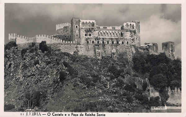 N� 11 - Portugal. Leiria - O Castelo e o Pa�o da Rainha Santa - Editor Passaporte Loty (1960) - Dim.  9x14 cm. - Col. Miguel Chaby