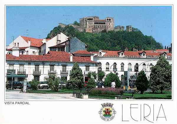 N.� 6 - LEIRIA-Portugal Vista Parcial - Edi��o da Regi�o de Turismo de Leiria, Rota do Sol - S/D - Dimens�es: 15x10 cm. - Col. R. Gaspar.