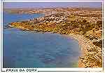 N.� 3588 - Praia da Oura. Algarve - Edi��o FOTO-VISTA Lda Apartado 1- 8401 Lagoa Codex Algarve Tel. (082) 53324 Lisboa (01) 3970303 - S/D - Dimens�es: 15x10,3 cm. - Col. Gra�a Maia.