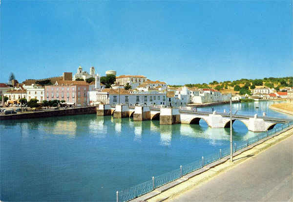 N.� 163 - TAVIRA Algarve Ponte romana - Edi��o Gon�alo W. de Vasconcelos, Lisboa - S/D - Dimens�es: 14,9x10,3 cm. - Col. Gra�a Maia