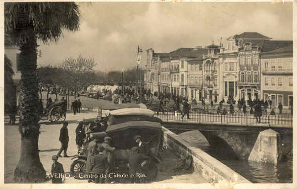 S/N AVEIRO - Centro da Cidade e Ria - Edi��o Souto Ratolla, Aveiro - SD - Dim. 14x9 cm. - Col. �nio Semedo (Circulado em 5-9-1931)