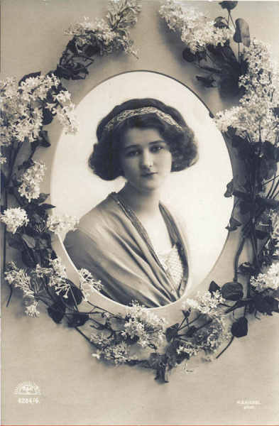 S�rie 4284-4 - Edi��o R&KL, H Ekiesel phot - Circulado em 1912 - Dim. 13,4x8,7 cm - Col. Am�lcar Monge da Silva