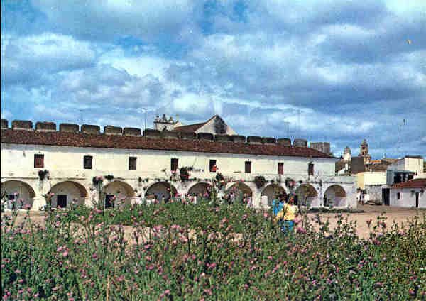 N� 16 - MOURA. Quarteis - Edi��o C�mara Municipal de Moura (1980) - Dim. 15x10,5 cm - Col. A. Monge da Silva