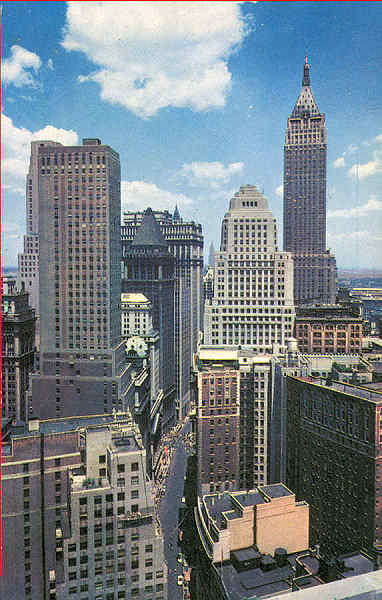 N� P2657 - Skyscrapers at Downtown Manhattan - Editor �Manhattan Post Card Pub.Co�, New York - Circulado em 1958 - Dim. 13,7x8,7 cm - Col. A. Monge da Silva