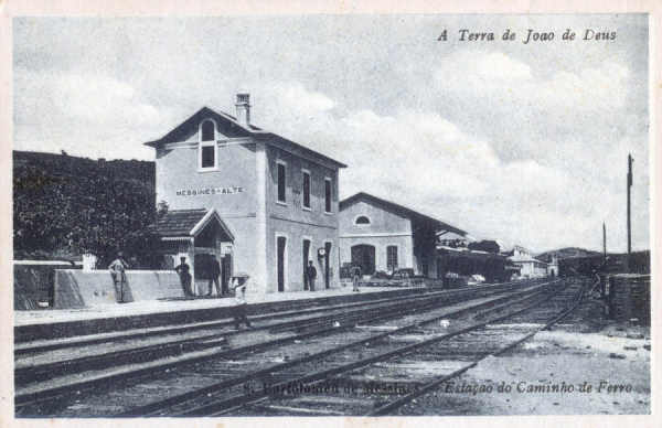 N� 02 - SAO BARTOLOMEU DE MESSINES. Esta��o do caminho de ferr - Editor n�o indicado impresso na B�lgica - Dim. 14x9 cm - Col. A. Monge da Silva (1930)