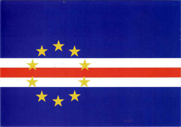 N.� 81 - Bandeira da Rep�blica de Cabo Verde Capital: Praia; 4.033 Km2; 437.000 habitantes; linguagem: portugu�s - Ed. SODADE * Berlin - St� Maria * sodade@t-online.de - SD - Dim. 16,1x10,3 cm - Col. Manuel B�ia (2011)