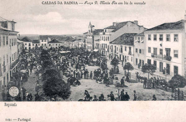 N� 1151 - Caldas da Rainha. Pra�a D. Maria Pia em dia de mercado - Editor F.A.Martins-Lisboa - Editado 1904 - Dim 90x140 mm - Col. Miguel Chaby