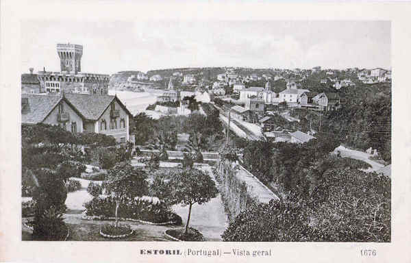 N� 1676 - Vista geral do Estoril - Editor Martins & Silva, L. Cam�es, 35, Lisboa - Dim. 140x90 mm. - Col. A. Monge da Silva (anterior a 1910)