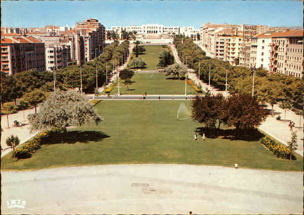 F-296 - LISBOA. Alameda de D. Afonso Henriques - Ed. Iberex, Lisboa - SD - Dim. 104x148 mm- Col. Gra�a Maia