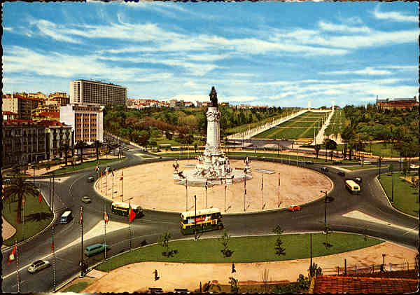 N� 755/8 - LISBOA (Portugal). Pra�a do Marqu�s do Pombal - Col. Portugal Tur�stico - SD - Dim. 102x147 mm - Col. Gra�a Maia