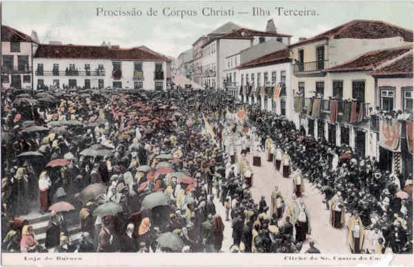 SN - Prociss�o de Corpus Christi - Edi��o da Loja do Buraco, Clich� do Sr. Castro e Canto - Dim. 137x89 mm - Col. A. Monge da Silva (c. 1905)