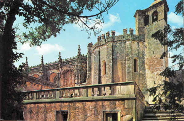 N� 833 - TOMAR-PORTUGAL - Charola dos Templ�rios - Ed. Centro de Caridade �N� Sr� do Perp�tuo Socorro�, Porto - SD - Dim. 150x103 mm - Circulado em 1970 - Col. Gra�a Maia