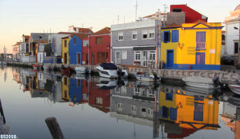 Cais dos Botir�es.