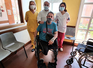 Atribui��o de 1 cadeira de rodas