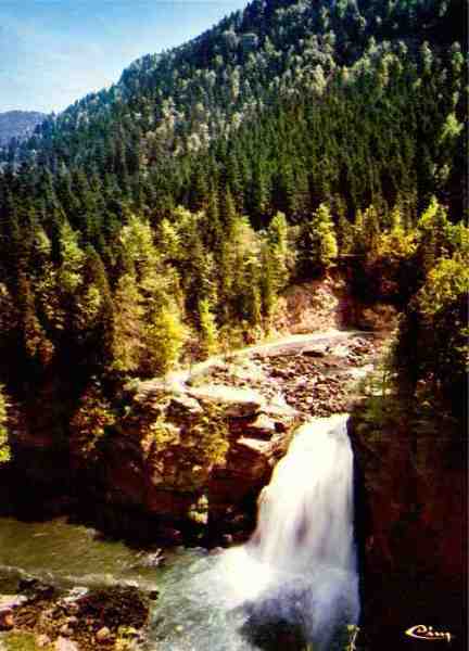 Les beaux sites du Doubs. Le saut du Doubs... - Edi��o Combier Imprimeur M�con 25999 000.0059 - CIM - Dimens�es: 10,7x14,7 cm. - Colec��o  HJCO (1979).