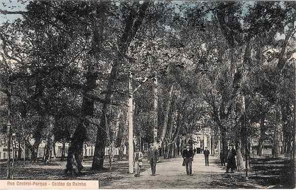 S/N - Caldas da Rainha-Portugal - Rua Central do Parque - Editor Ourivesaria Portuense (1911) - Dimens�es: 13,9x8,7 cm. - Col. Miguel Chaby.