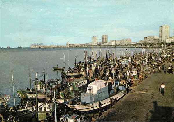 S/N - Luanda - Av. Marginal (Cais de Cabotagem) - Edi��o Lello - S/D - Dimens�es: 14,9x10,5 cm. - Col. Jos� Guiomar.