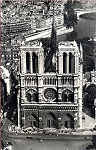 N� 1066 - Paris. A Catedral de Notre Dame (1) - Edit Alfa,Paris - Circulado em 1958 - Dim. 13,7x8,6 cm - Col. Am�lcar Monge da Silva